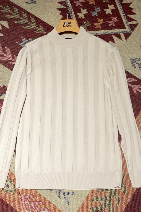 Yarım Boğaz Triko Kazak